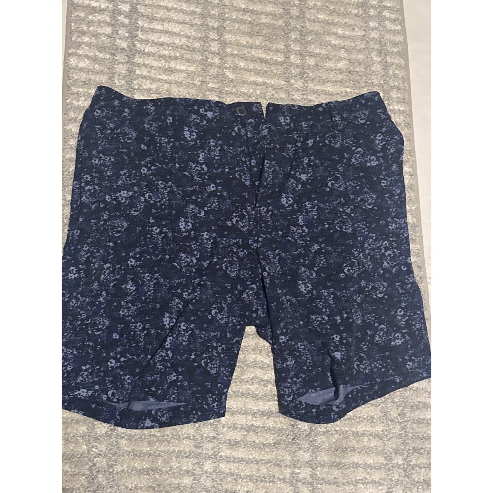 Under Armour Mens Golf Shorts Navy Blue Floral Camo Size 38 1377303